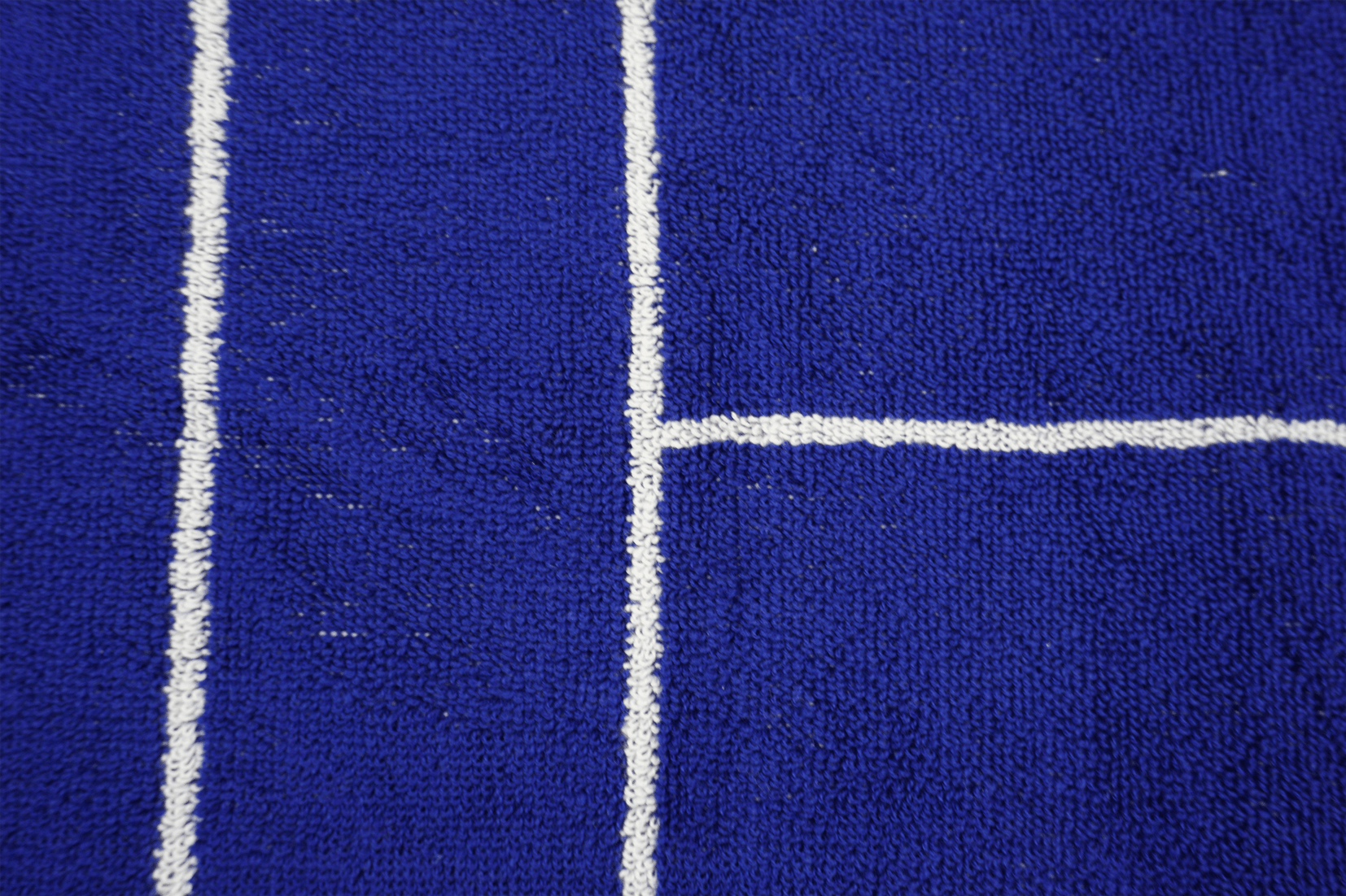 Serviette Victor 35*75 : la solution pratique et compacte! - BADMINLAND