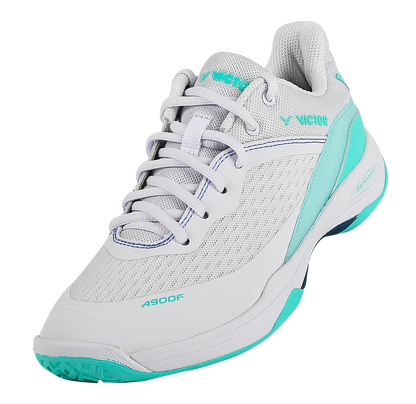 Vue du dessus de la chaussure de badminton Victor A900F AR montrant la coupe ajustée V-Shape et le système de laçage performant.