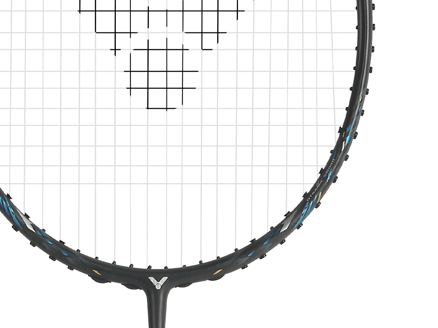 Raquette de badminton Victor Auraspeed 100X ULTRA G grise et noire avec détails techniques sur le cadre et manche Free Core.