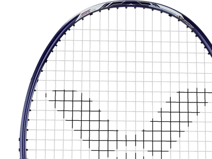 Raquette de badminton Victor Auraspeed 11B coloris bleu et blanc, vue de profil montrant le cadre aérodynamique.